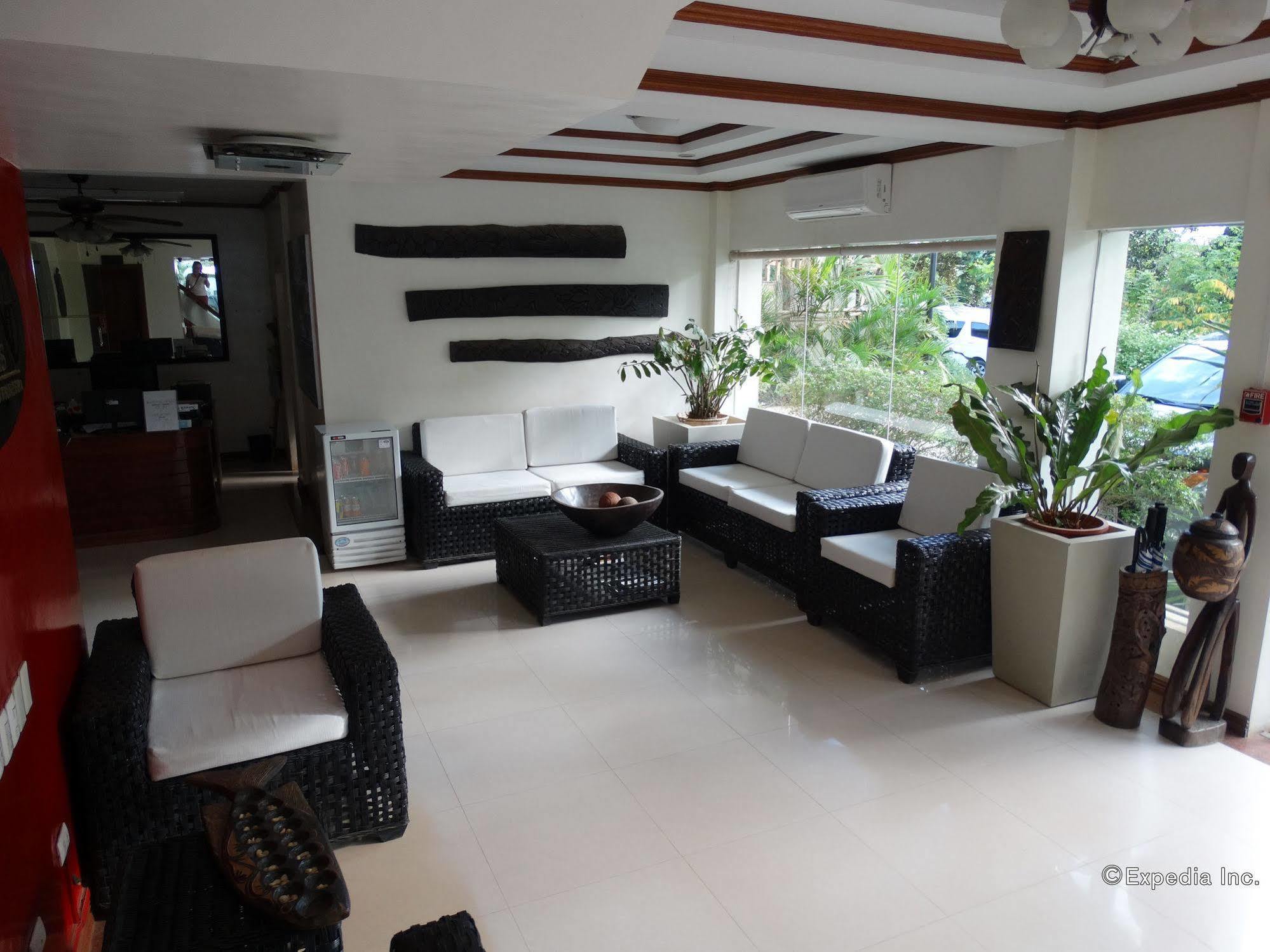 Ipil Suites Puerto Princesa Exteriör bild