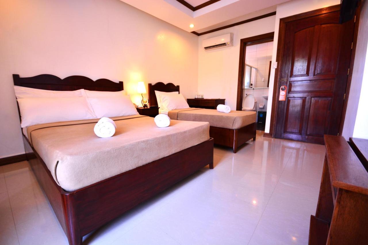 Ipil Suites Puerto Princesa Exteriör bild