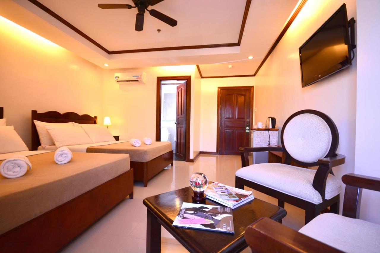 Ipil Suites Puerto Princesa Exteriör bild