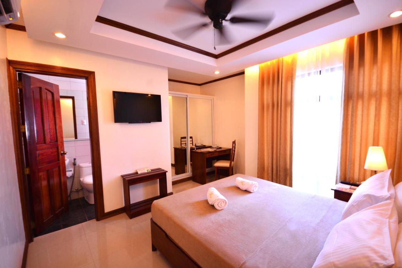 Ipil Suites Puerto Princesa Exteriör bild